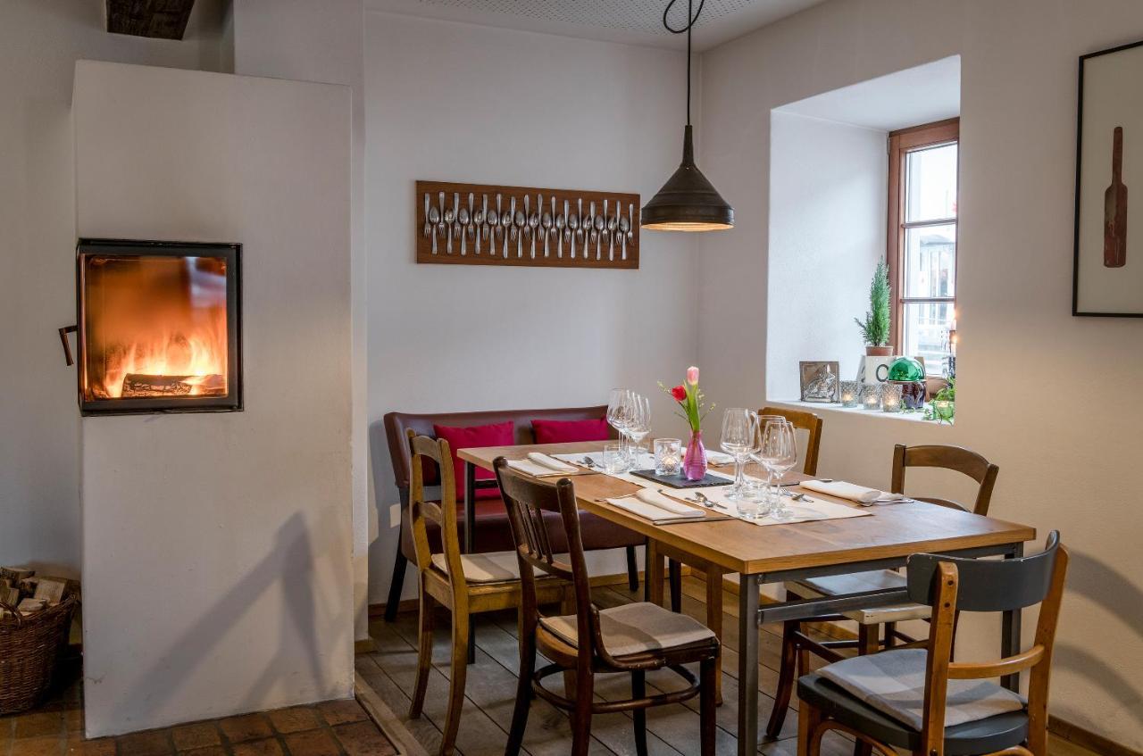 Gasthaus Unterwirt Fridolfing 外观 照片
